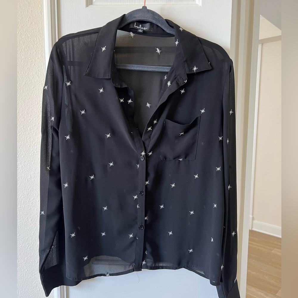 Lulu’s Sheer back button up with embroidered silver stars